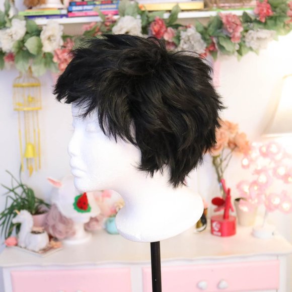 Rockstar Wigs Sassi Short in Black - Picture 2 of 6